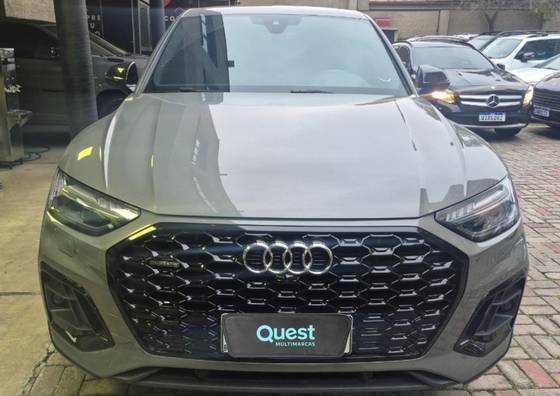AUDI Q5 2.0 55 TFSIE PHEV PERFORMANCE BLACK QUATTRO S TRONIC AUDI Q5 2.0 55 TFSIE PHEV PERFORMANCE BLACK QUATTRO S TRONIC
